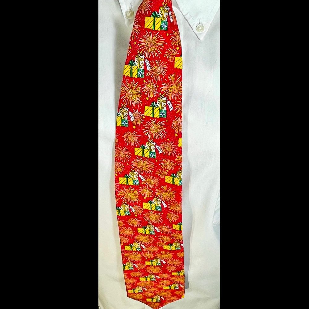 ▪️VTG▪️HALLMARK▪️HOLIDAY TRADITIONS▪️Silk Collectors Edition Millennial Necktie - Picture 2 of 4